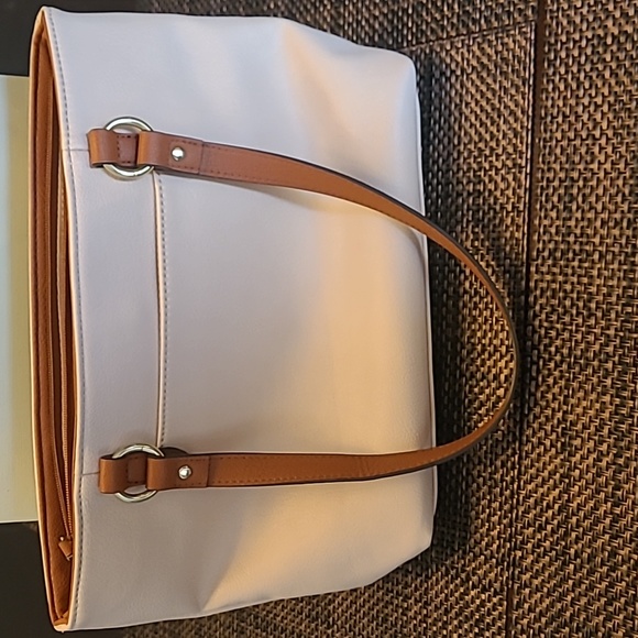 Hand bag - Picture 8 of 10